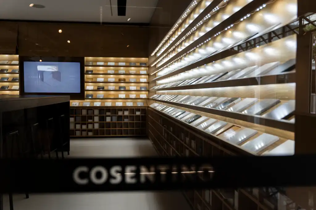 Cosentino's advanced laboratory showcasing AI-driven materials discovery for new surfaces.