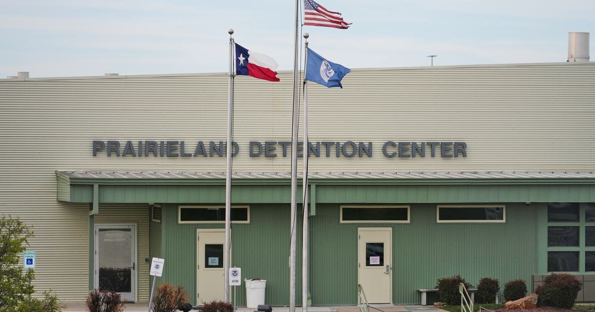 Texas artist sentenced to 30 years for transporting pamphlets, raising free speech concerns.