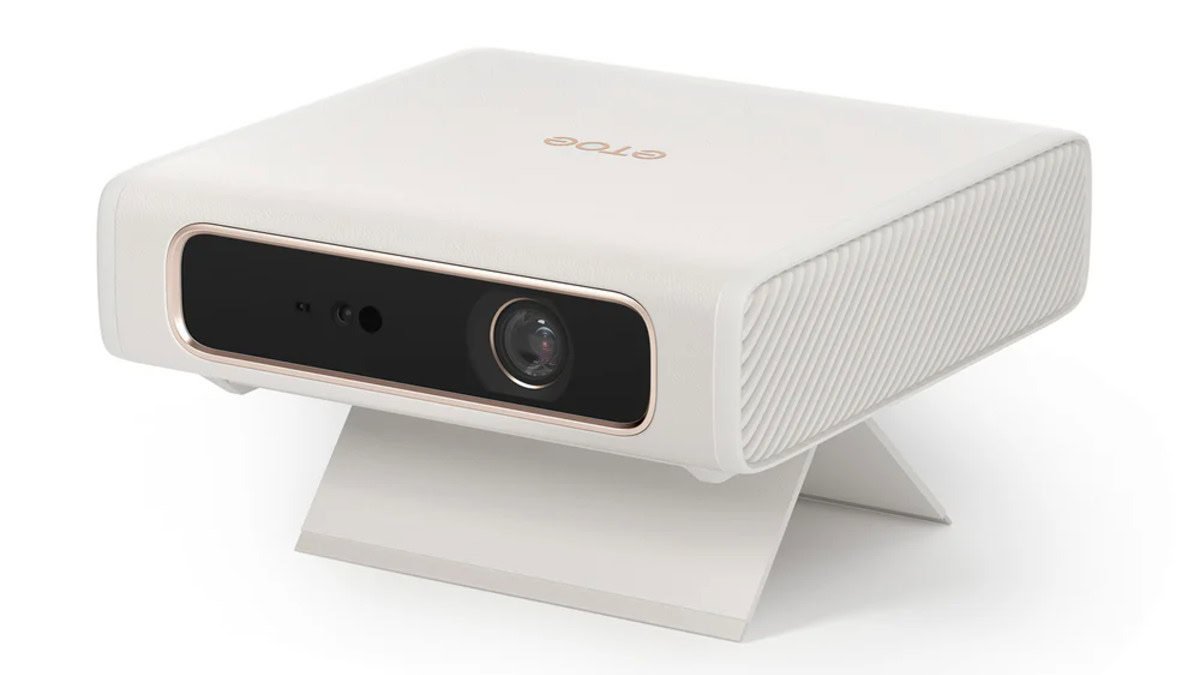 ETOE Dolphin 2 portable projector with Google TV and built-in battery