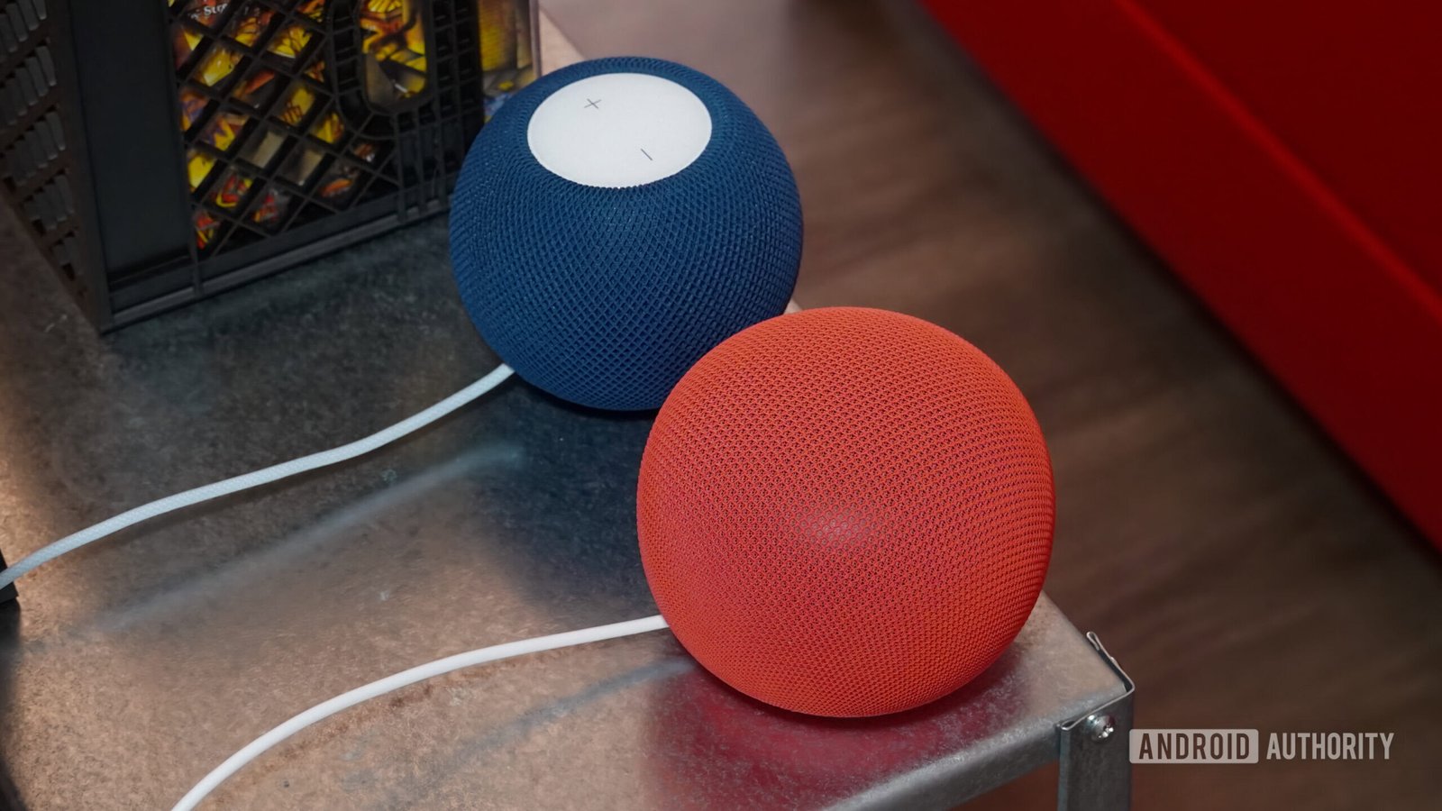 Google Home Speaker and HomePod Mini side-by-side comparison